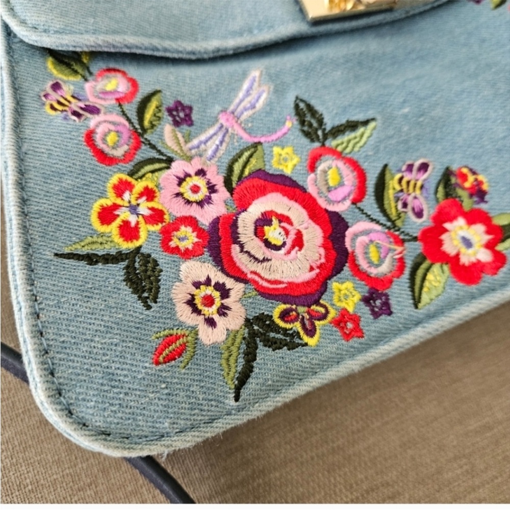 Floozie crossbody bag by Frost French blue denim jean embroidered floral - Picture 5 of 13